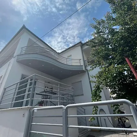 Ioanna's Maisonette Wolos